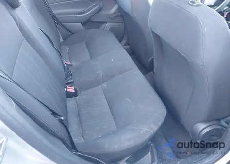 2017 Ford Focus S from USA, damaged, VIN 1FADP3E22HL338945